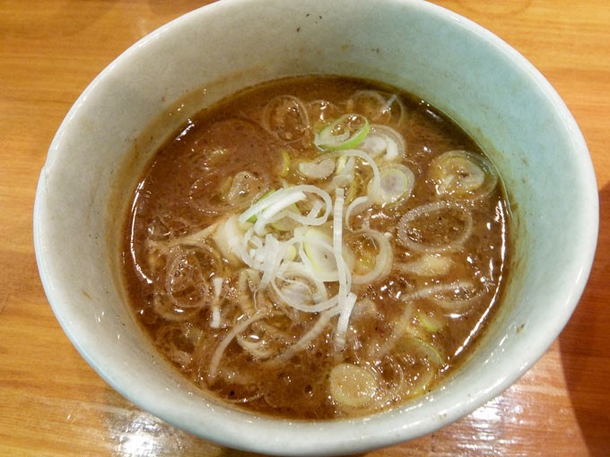 1512_jaws_tsukemen_soup