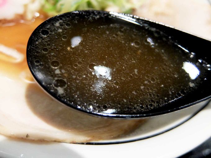 京都 麺屋たけ井 阪急梅田店 ラーメン スープ
