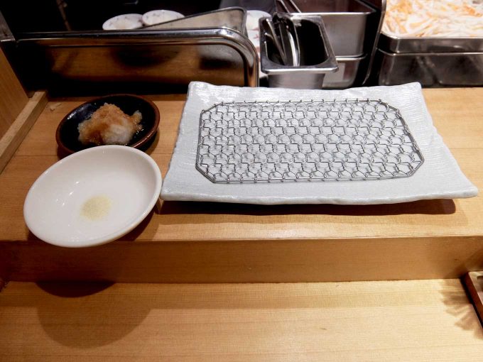 天ぷら まきの 梅田店 テーブル