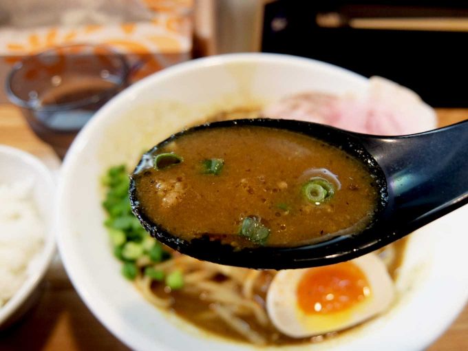麺や 一想 スパイシーカレー和え麺 スープ